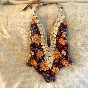 Target one piece women’s swimsuit with lace and floral design only worn once